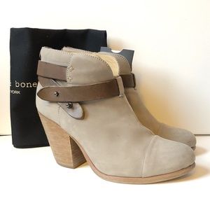 Rag Bone Harrow Suede Booties
by Rag and Bone US6